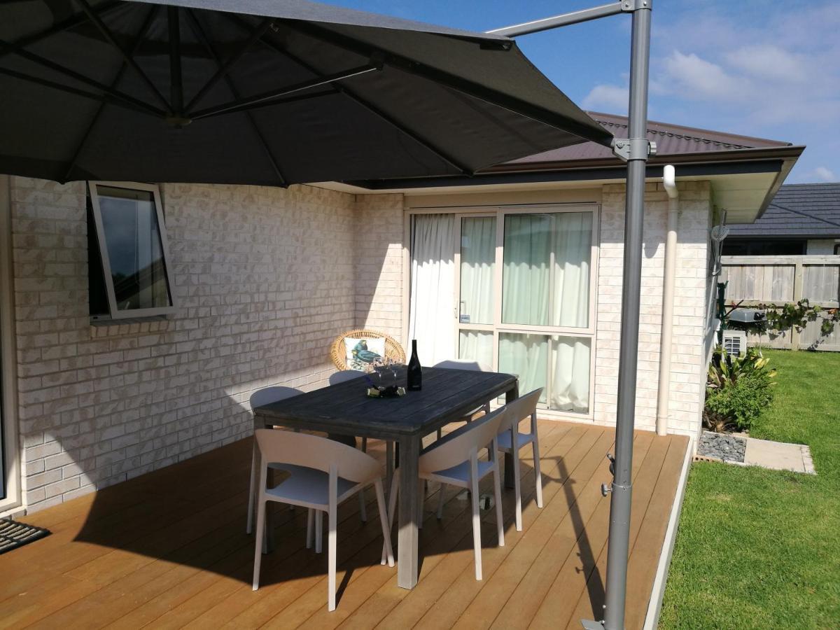 Modern Beach Break - Waihi Beach Holiday Home Екстериор снимка